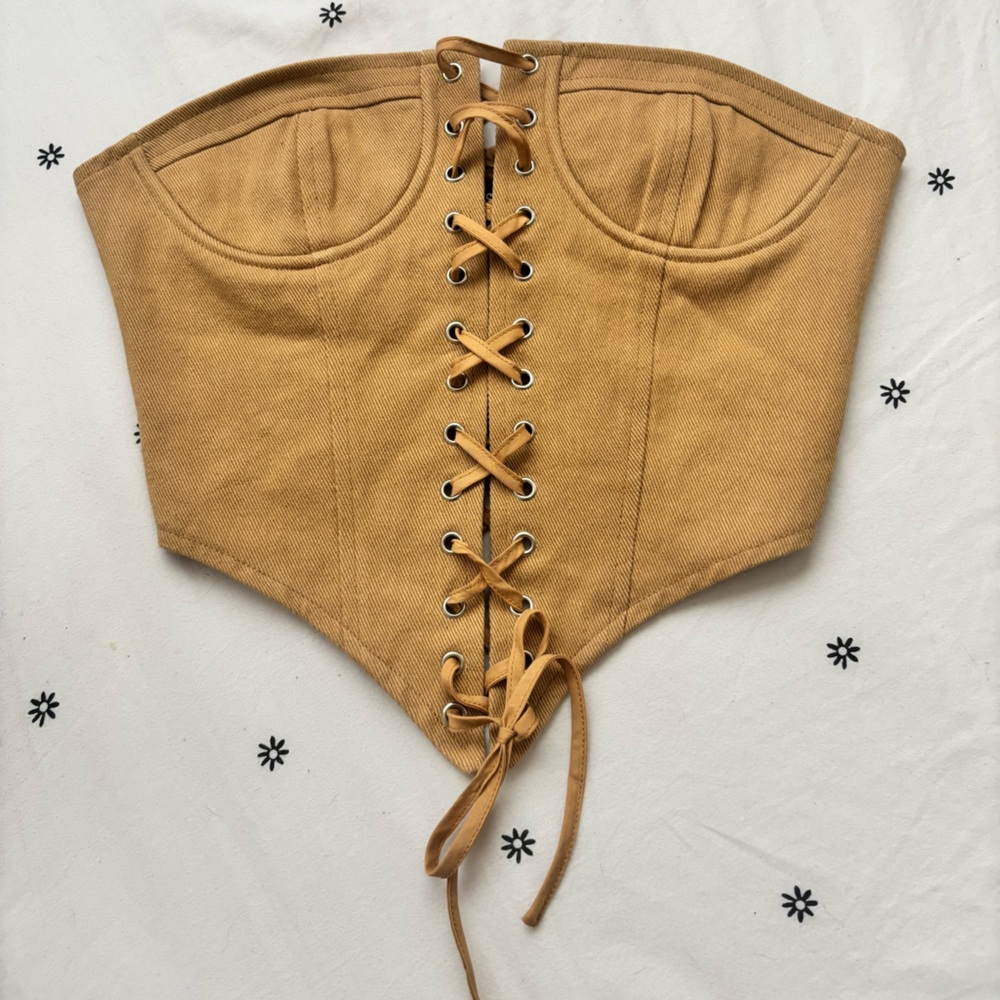 Lioness - East Gate Corset in Stone